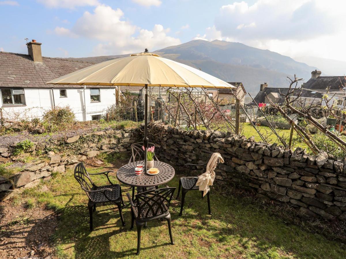9 Ty Du Road Villa Caernarfon Dış mekan fotoğraf