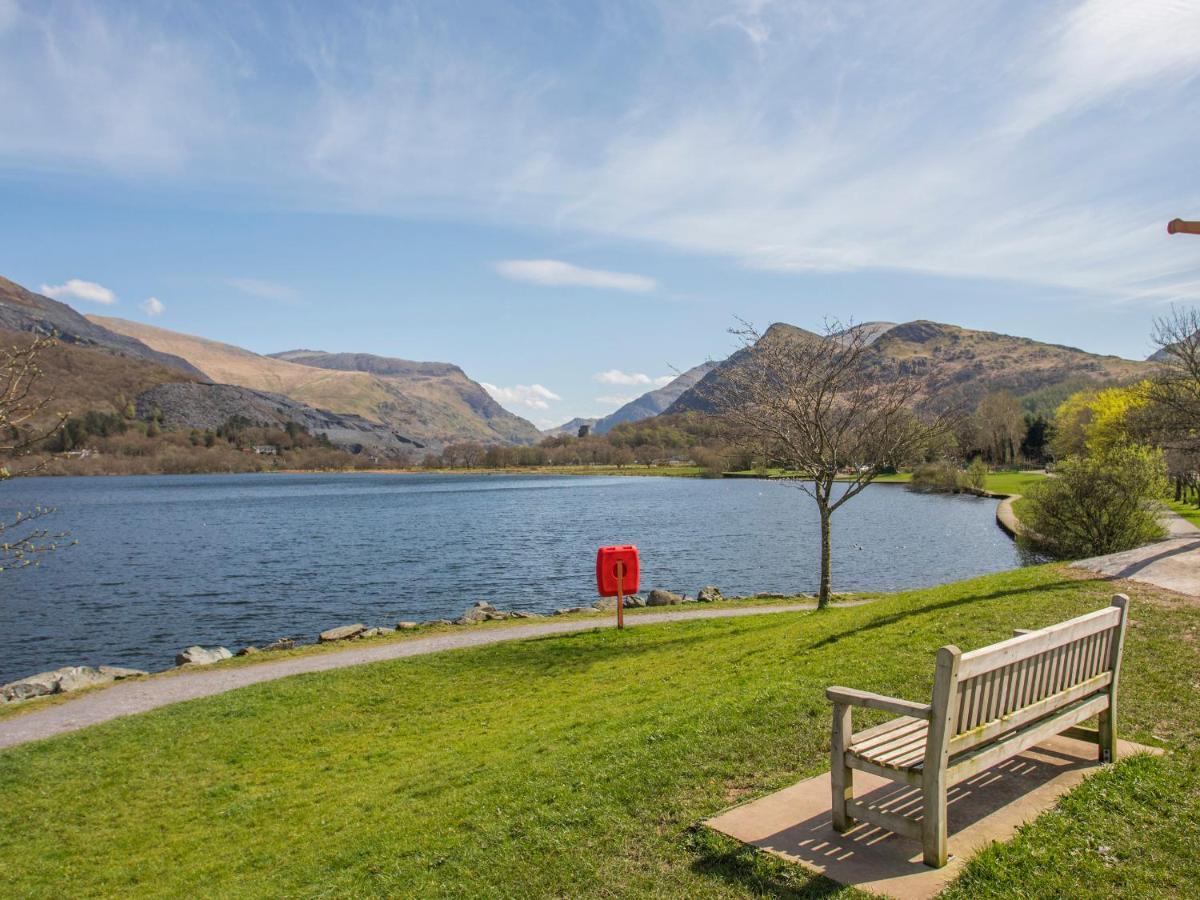 9 Ty Du Road Villa Caernarfon Dış mekan fotoğraf